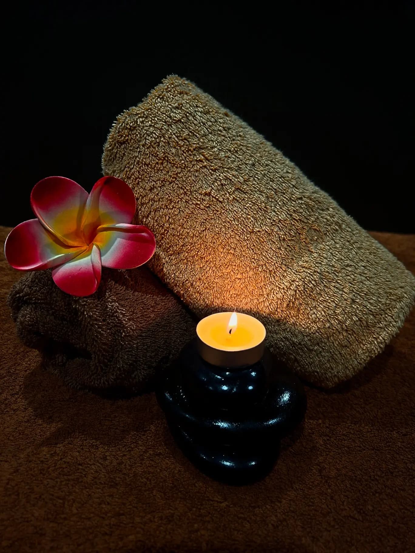 Back to Front - 60 minutes or 75 minutes with hot stones - Image 1