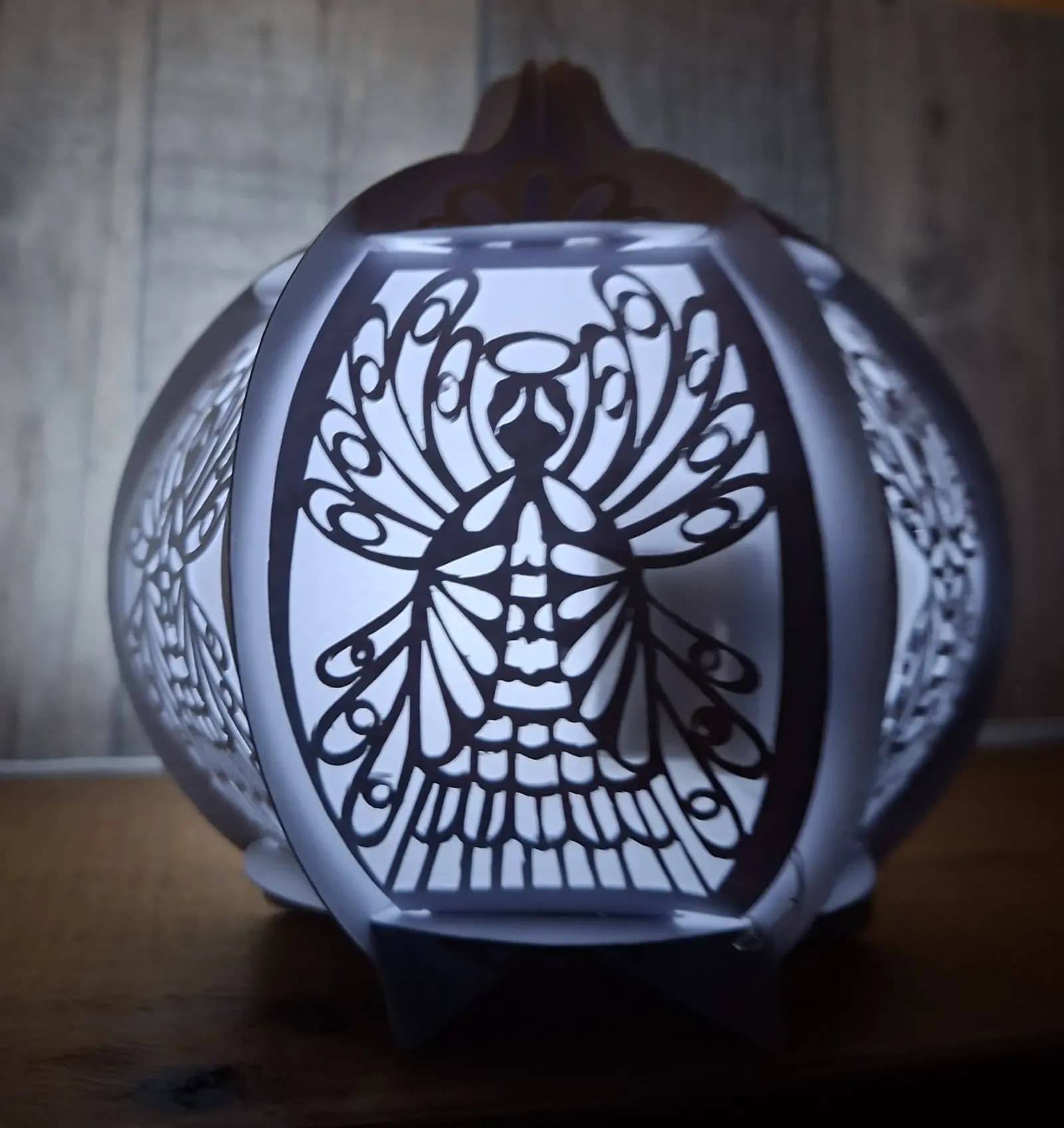 The Luxury Facial - 60 minutes - Image 1